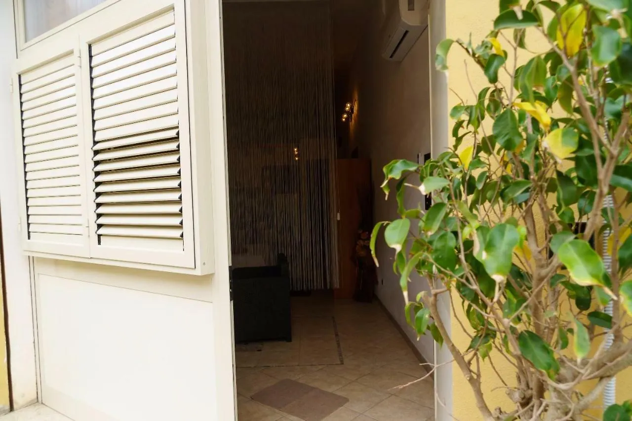 Relax Room Mazara del Vallo Apartment